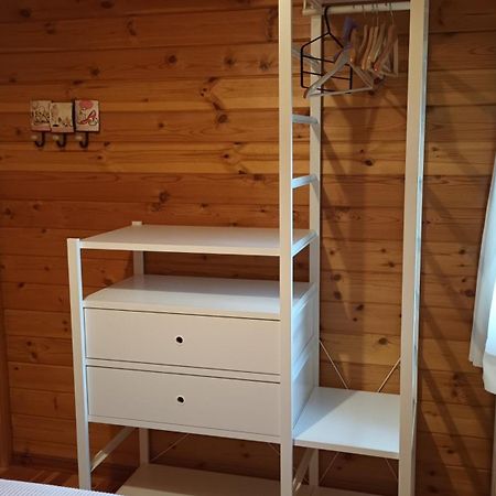 Espléndida cabaña de madera frente al río Ter Camprodon Exterior foto